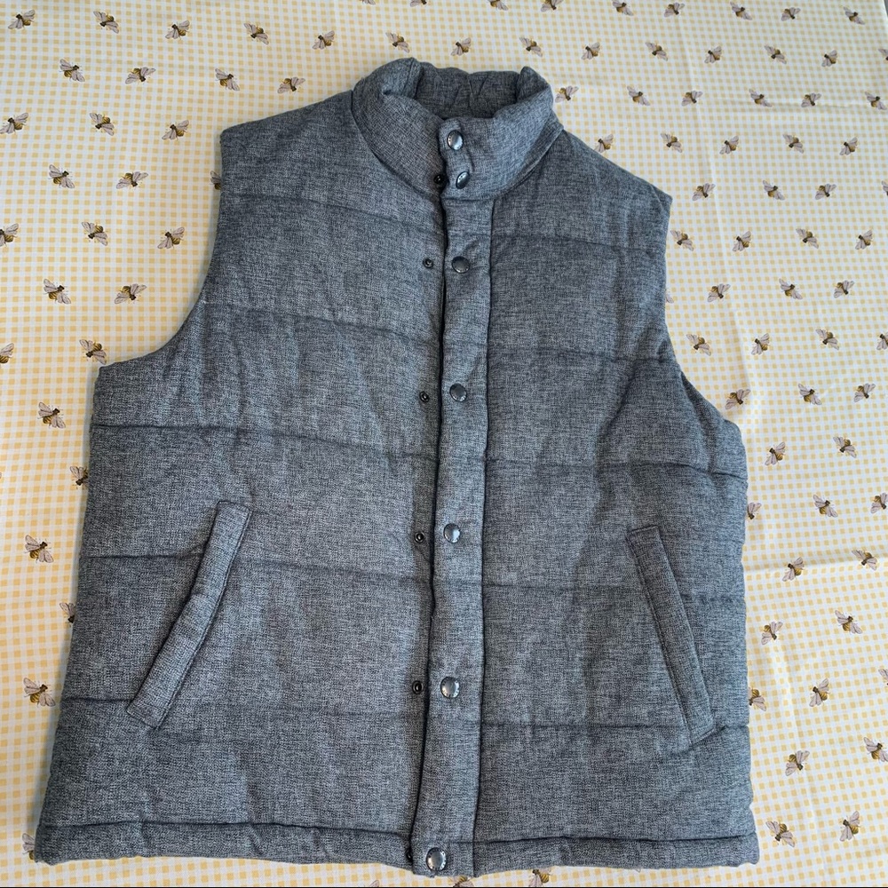 Banana Republic Puffer Vest